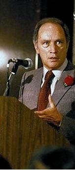 «سلطان سلفی» دنیای سیاست کیست؟+عکس