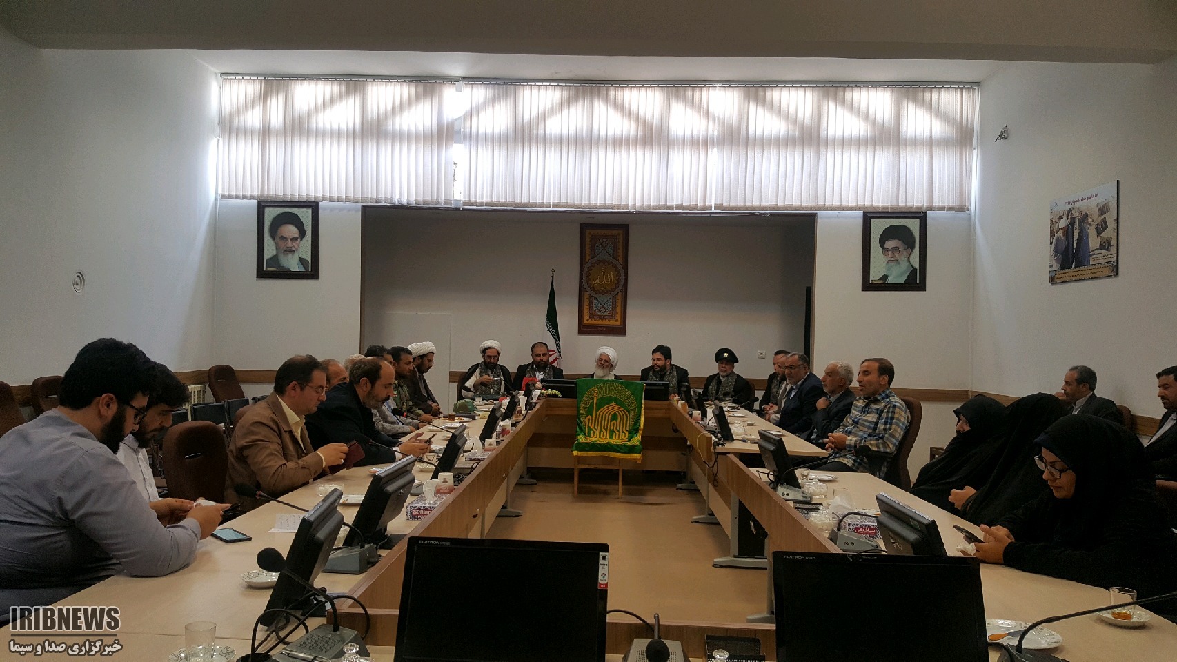 کاروان زیر سایه خورشید حرکت فرهنگی خوب و تاثیر گذاری است کاروان زیر سایه خورشید حرکت فرهنگی خوب و تاثیر گذاری است