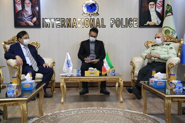 آمادگی پلیس جمهوری اسلامی ایران در راستای همکاری با پلیس کشورهای عضو سازمان اکو آمادگی پلیس جمهوری اسلامی ایران در راستای همکاری با پلیس کشورهای عضو سازمان اکو