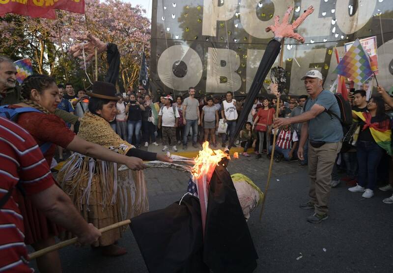 افشاگری کارمند فیس‌بوک: می‌دانم دستانم به خون آلوده است