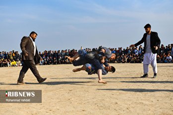 مسابقات کشتی سنتی افغانستانی‌ها در قم