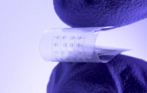 ساخت ایمپلنت قابل جذب در بدن