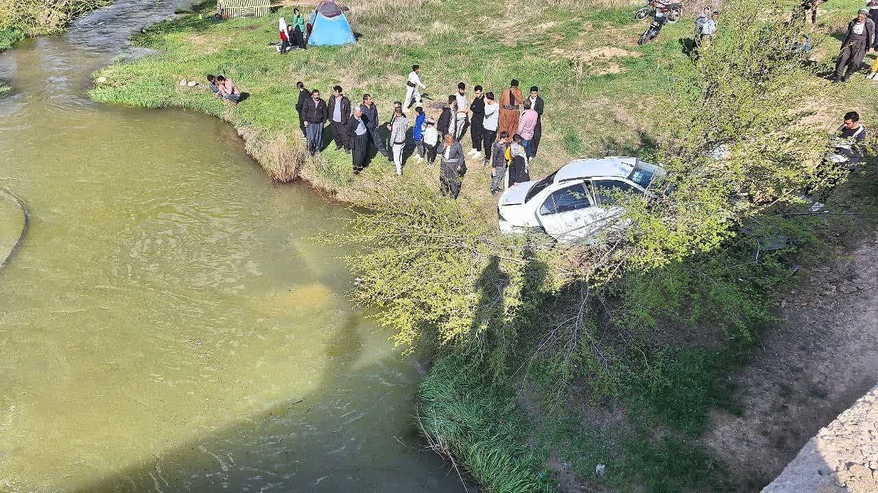 برخورد سه دستگاه خودرو در محور بوکان مهاباد چهار مصدوم برجای گذاشت