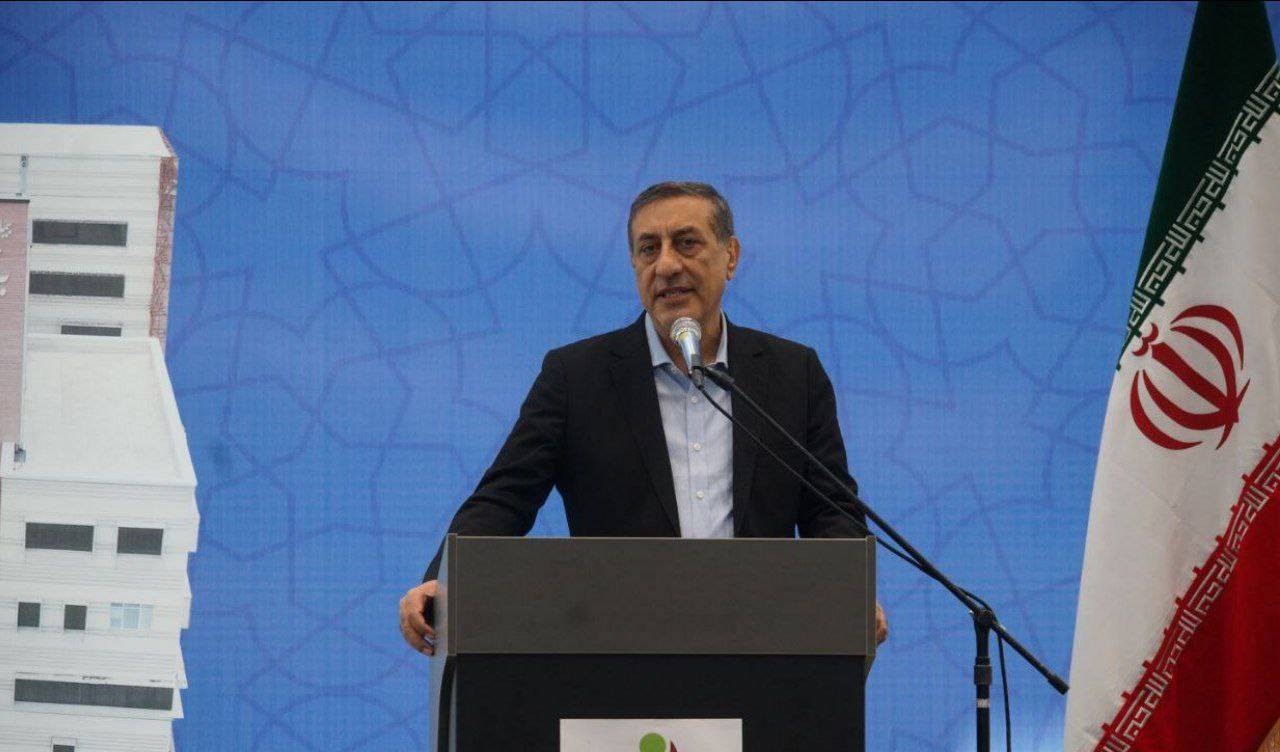 باوجود نگرش‌ها و قومیت‌های مختلف، متحد می‌شویم و ایران را می‌سازیم