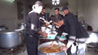 توزیع نذری در روستای کهریز