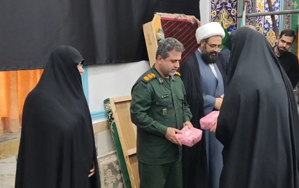 تجلیل از الگو‌های برتر عفاف و حجاب لنگرود