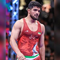 مصاف جذاب کشتی‌گیر کردستانی با حریف اوکراینی