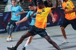 آغاز رقابتهای فوتبال خیابانی کیش آغاز رقابتهای فوتبال خیابانی کیش